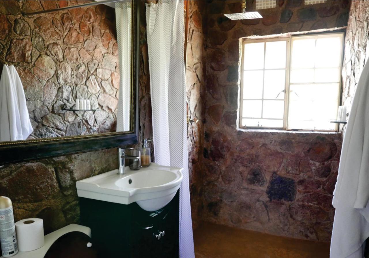 Waterside Cottages & Villas - Self Catering Gaborone Exterior foto